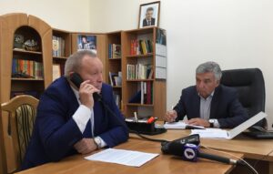 О защите прав и законных интересов граждан: прямая линия с Вячеславом  Косинским