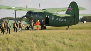 «Унылая пора, очей очарованье…» — пушкинская пора продолжает баловать нас теплыми денечками, а мы спешим поделиться анонсом свежих новостей газеты «Приднестровье».