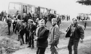 Тридцать лет борьбы и созидания.