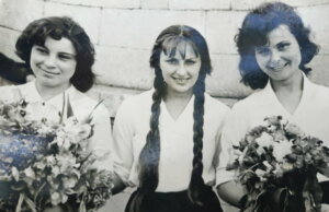 Читиць ын зиарул де сымбэтэ, 30 октомбрие, ал зиарулуй «Адевэрул Нистрян»: