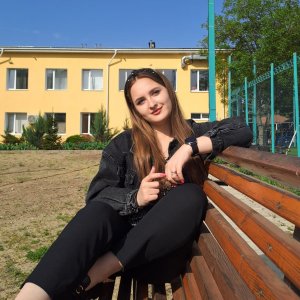 Читиць ын нумэрул де сымбэтэ, 10 аугуст, ал зиарулуй ностру