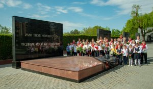 Вам буде цікаво! Читайте в номері за 8 травня