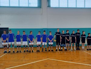 Читиць ын нумэрул де сымбэтэ, 21 фебруарие, ал зиарулуй ностру:
